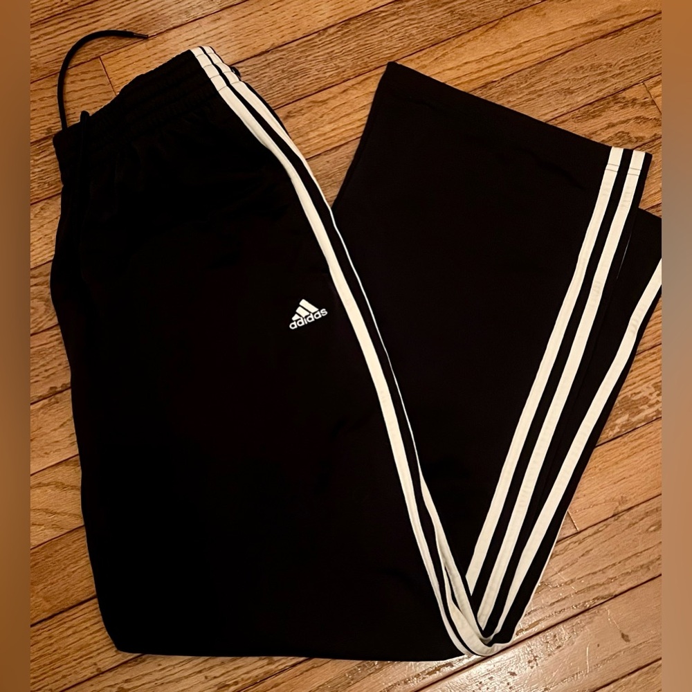 Vintage Adidas Sweatpants Medium